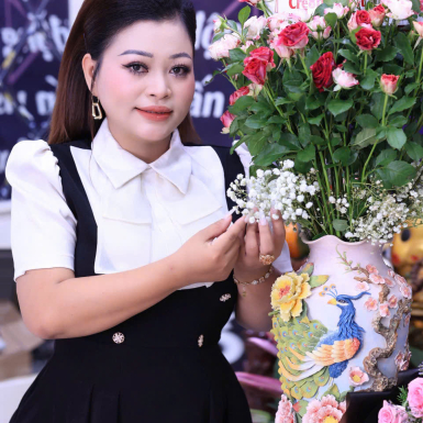 Trang điểm nhẹ nhàng