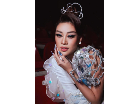 Thiết kế móng Hoa Hậu Khánh Vân