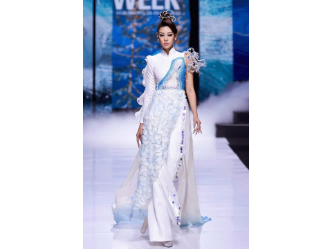 Thiết kế móng Hoa Hậu Khánh Vân